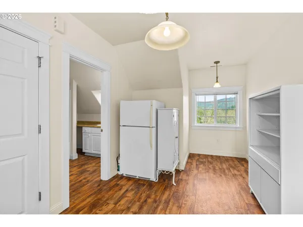 $2,399,995 | 90834 Coburghills Drive, Eugene, OR 97408