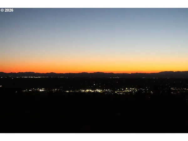 $2,399,995 | 90834 Coburghills Drive, Eugene, OR 97408