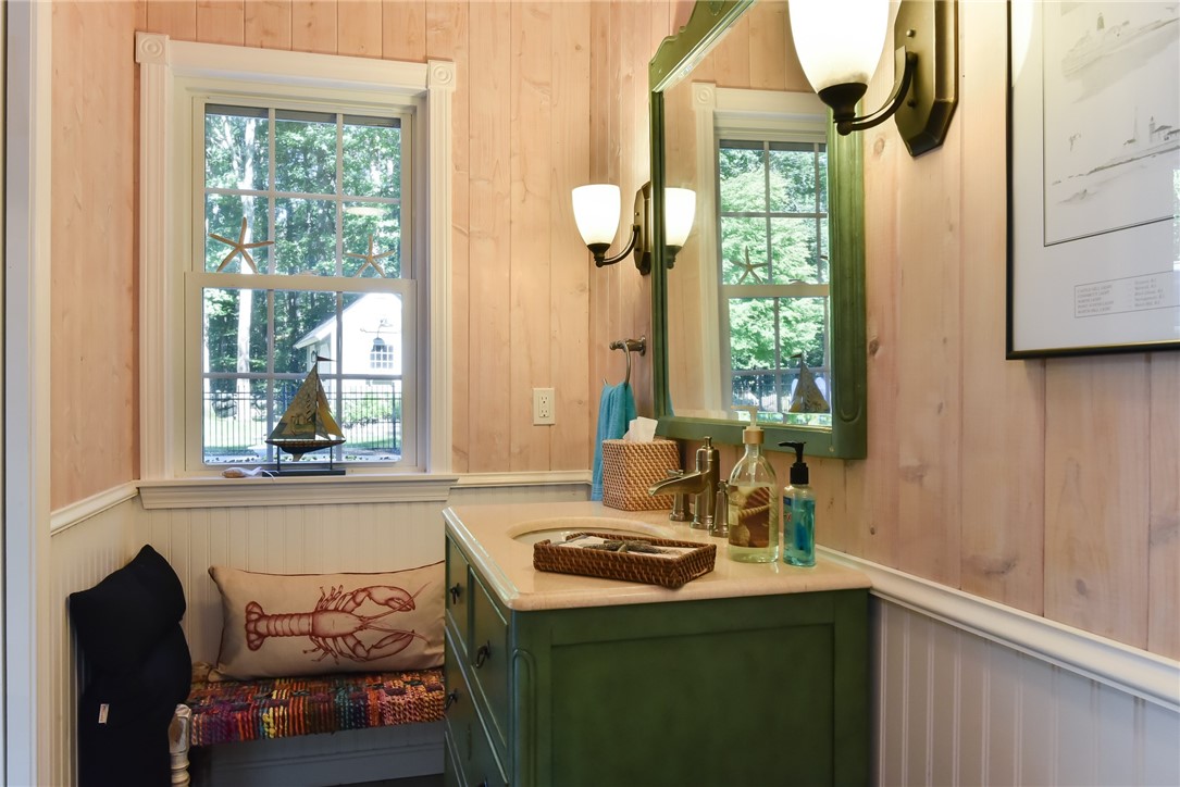 34 New Road Exeter, RI 02822 - Photo 46 of 50