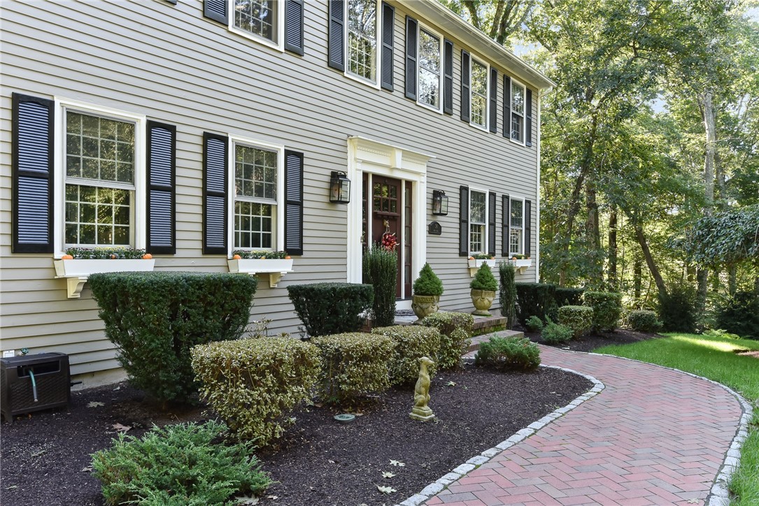 34 New Road Exeter, RI 02822 - Photo 7 of 50