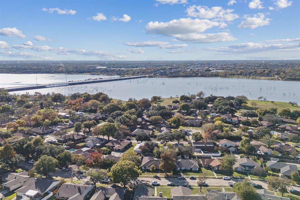 5909 Mark Lane Rowlett, TX 75089 - Photo 25 of 28 an aerial view of a city