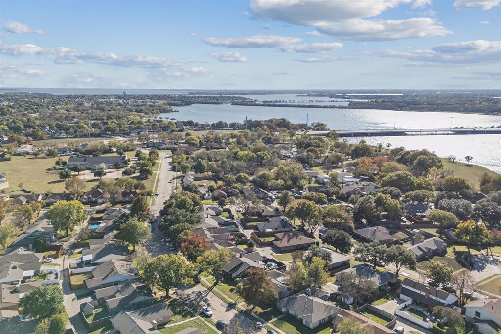 5909 Mark Lane Rowlett, TX 75089 - Photo 26 of 28 an aerial view of a city