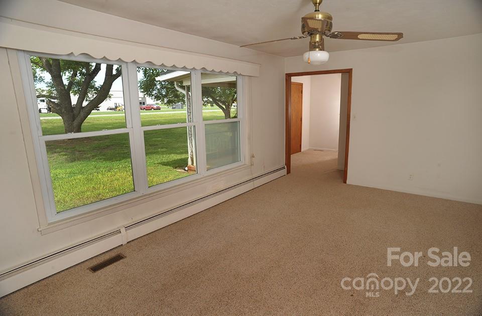 245 Wilkinson Road Mooresville, NC 28115 - Photo 4 of 23 Gallery Image 4