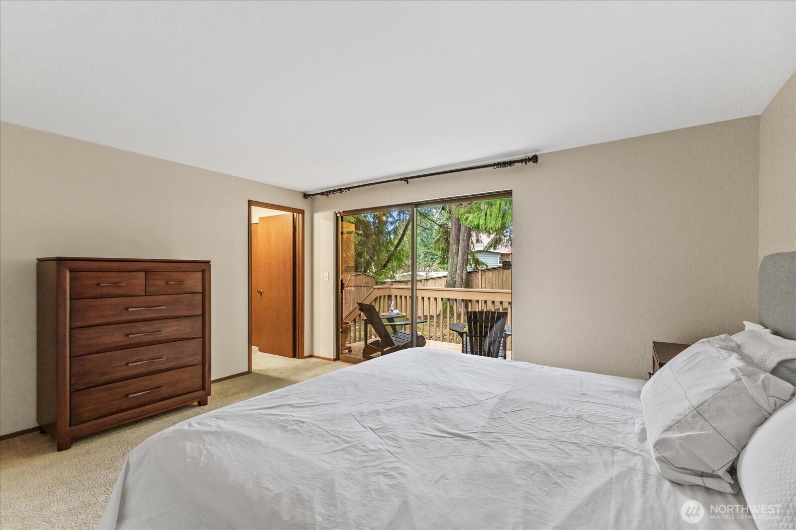 8201 181st Place Southwest Edmonds, WA 98026 - Photo 19 of 39