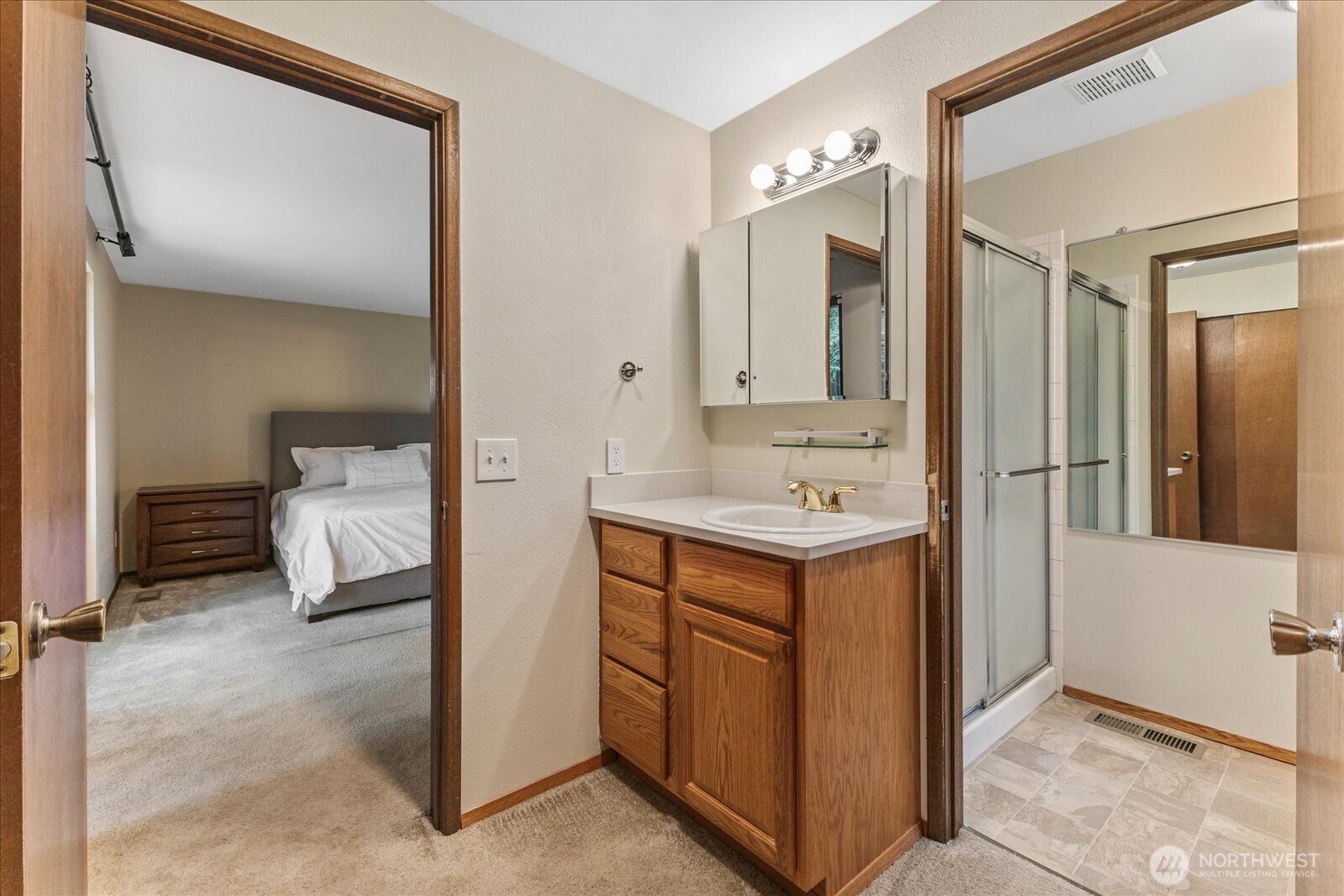 8201 181st Place Southwest Edmonds, WA 98026 - Photo 20 of 39