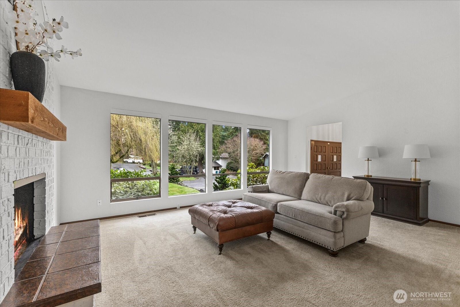 8201 181st Place Southwest Edmonds, WA 98026 - Photo 8 of 39