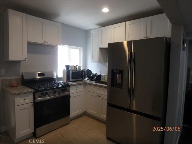 $1,050,000 | 17457 Covello Street, Van Nuys, CA 91406