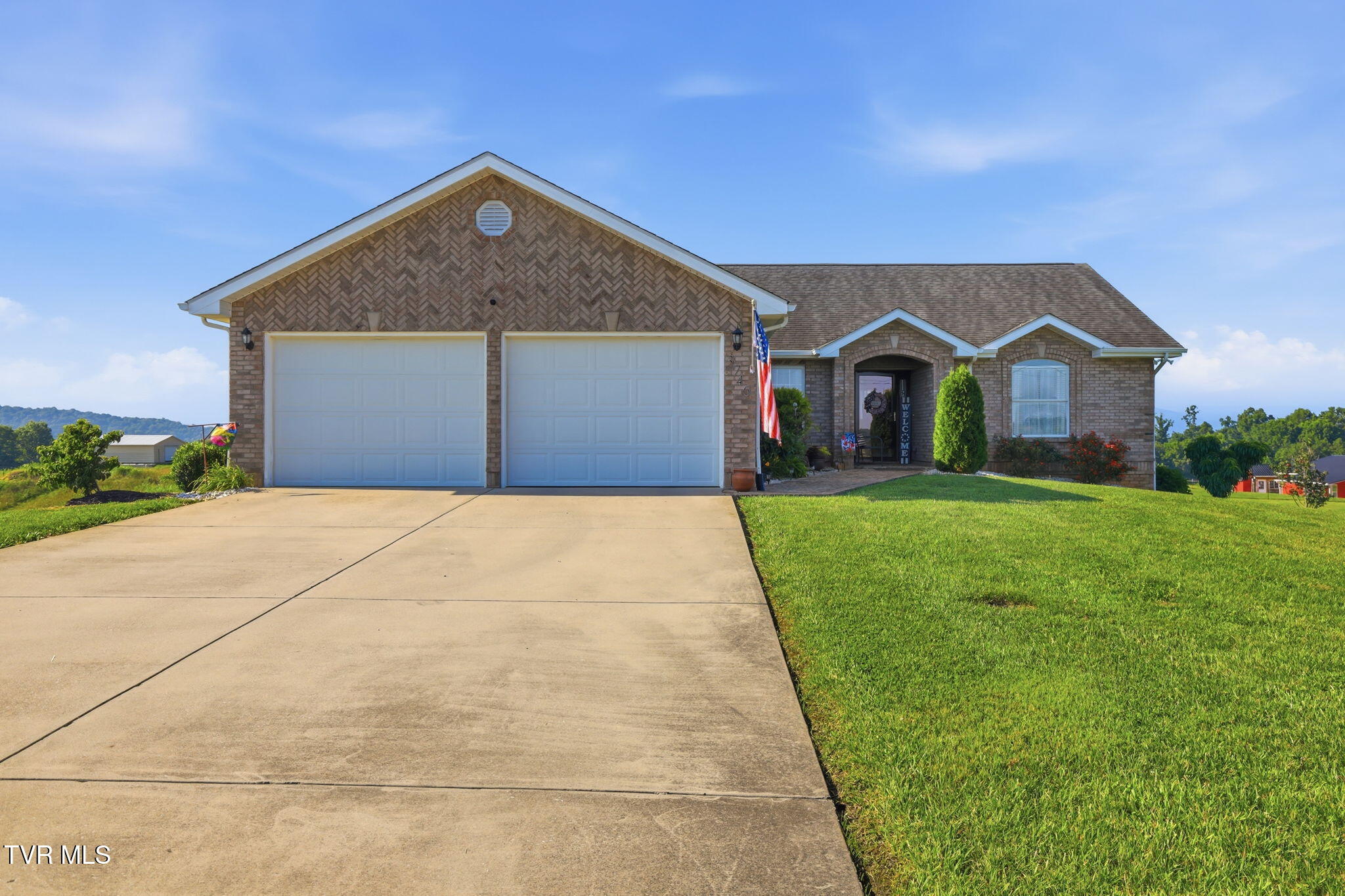 3746 Old Stage Road Chuckey, TN 37641 - Photo 3 of 38 8-web-or-mls-DZ3A8466