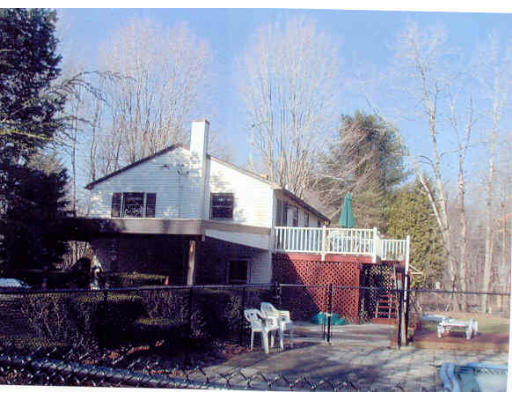 34 Whiting Road Oxford, MA 01540 - Photo 2 of 6