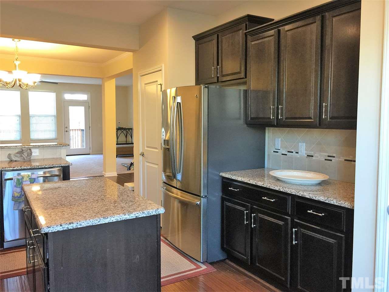 5625 Wade Park Boulevard Raleigh, NC 27607 - Photo 3 of 12