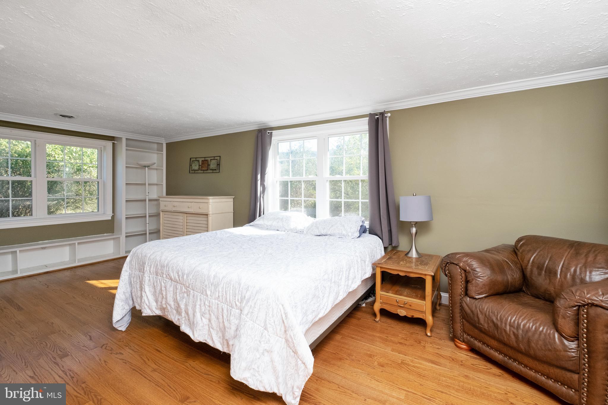 1788 Dellinger Gap Road Edinburg, VA 22824 - Photo 22 of 38 Gallery Image 22