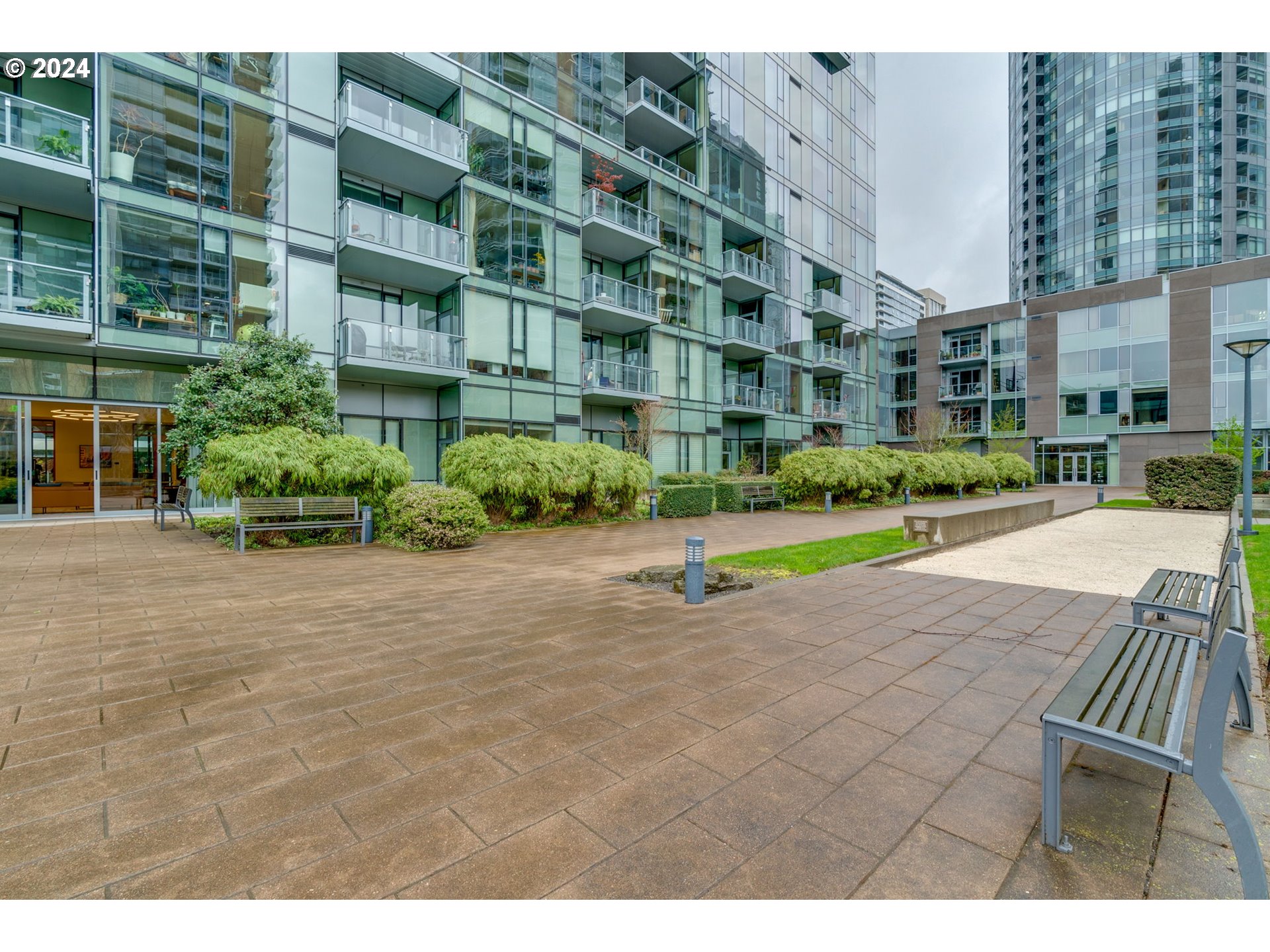 841 Southwest Gaines Street, Unit 329 Portland, OR 97239 - Photo 34 of 35 Community Amenities