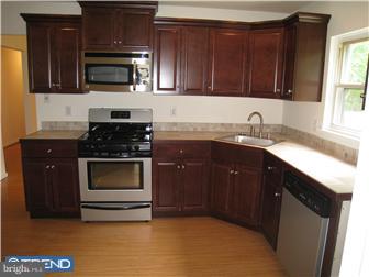 57 Bright Road Hatboro, PA 19040 - Photo 6 of 12 Kitchen