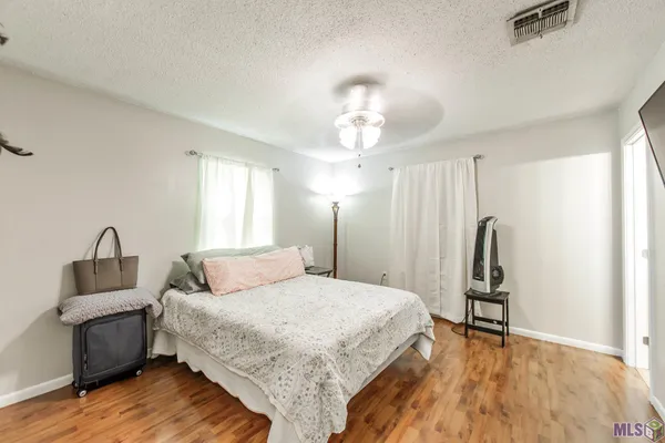 $155,000 | 3008 Pinewood Circle, Houma, LA 70363