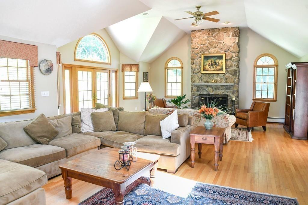 565 Concord Road Sudbury, MA 01776 - Photo 8 of 40