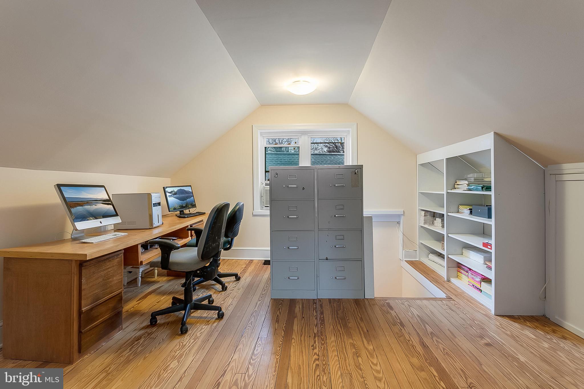 4604 Nottingham Drive Chevy Chase, MD 20815 - Photo 21 of 35 a workspace with furniture and wooden floor
