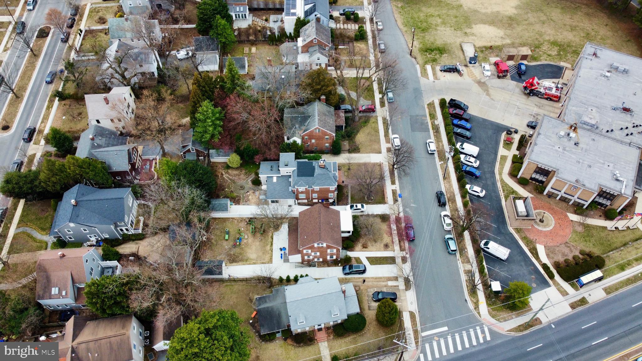 4604 Nottingham Drive Chevy Chase, MD 20815 - Photo 32 of 35 an aerial view of residential houses with outdoor space