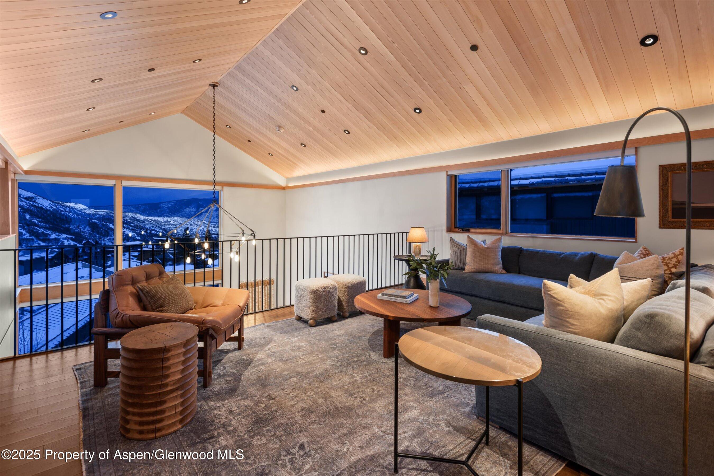 411 Wood Road, Unit 8 Snowmass Village, CO 81615 - Photo 12 of 31 26-411WoodRd8_24011284