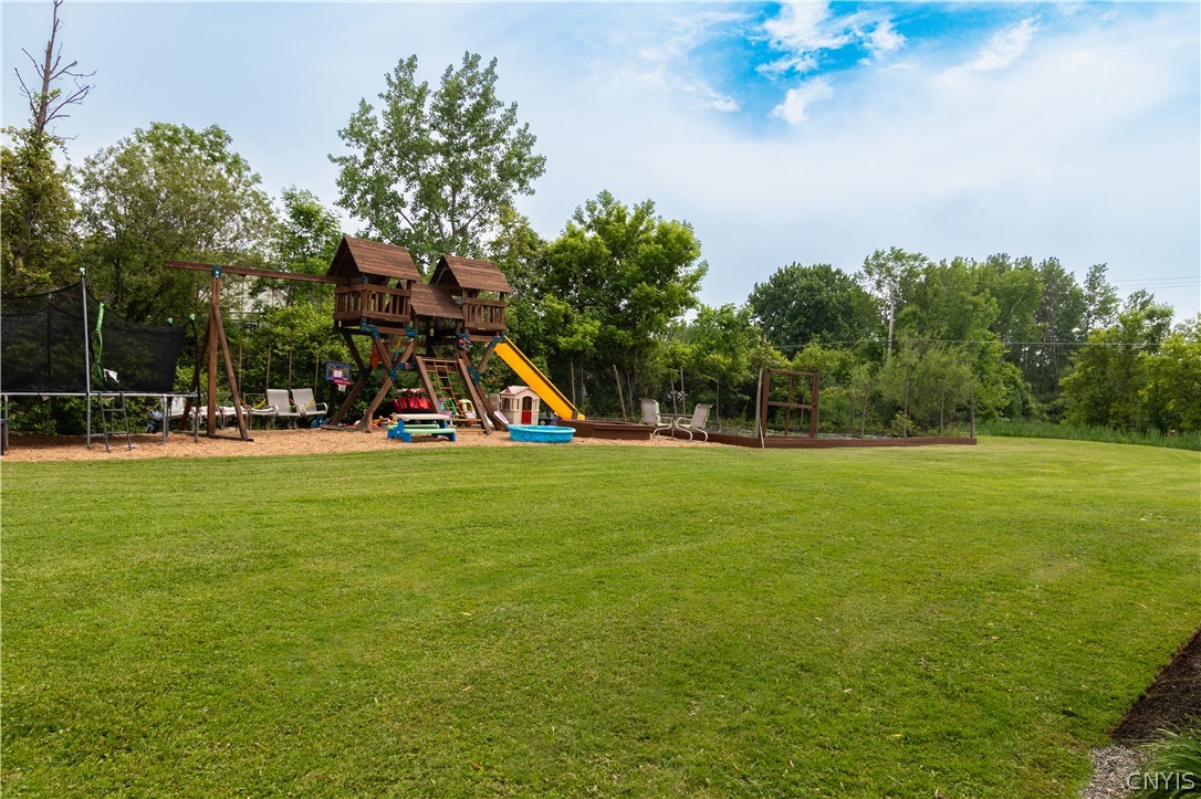 9576 Black Creek Road Clay, NY 13029 - Photo 12 of 47