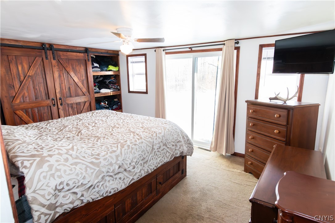 9576 Black Creek Road Clay, NY 13029 - Photo 19 of 47