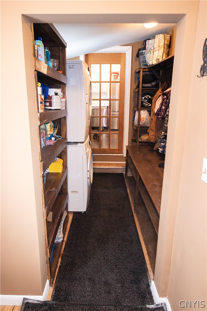 9576 Black Creek Road Clay, NY 13029 - Photo 26 of 47