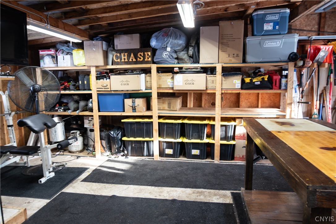 9576 Black Creek Road Clay, NY 13029 - Photo 32 of 47