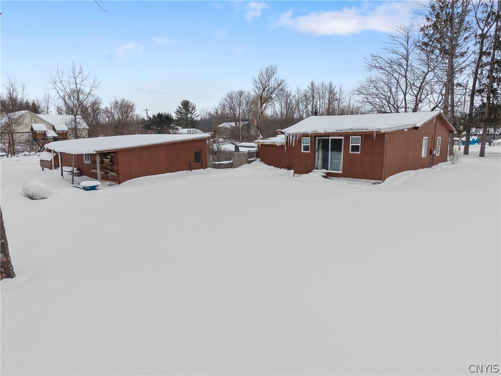 9576 Black Creek Road Clay, NY 13029 - Photo 38 of 47