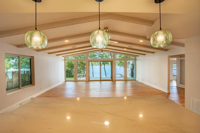 $1,348,000 | 1013 Lake Drive, Niceville, FL 32578