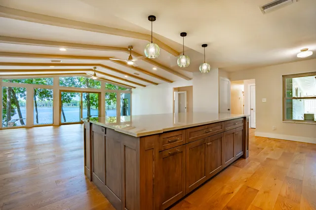 $1,348,000 | 1013 Lake Drive, Niceville, FL 32578