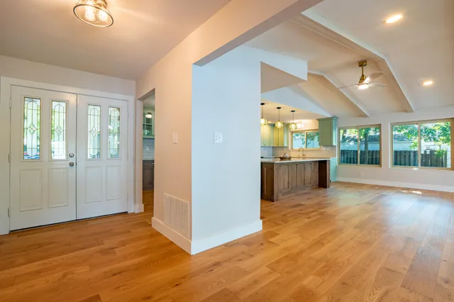 $1,348,000 | 1013 Lake Drive, Niceville, FL 32578