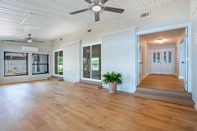 $1,348,000 | 1013 Lake Drive, Niceville, FL 32578