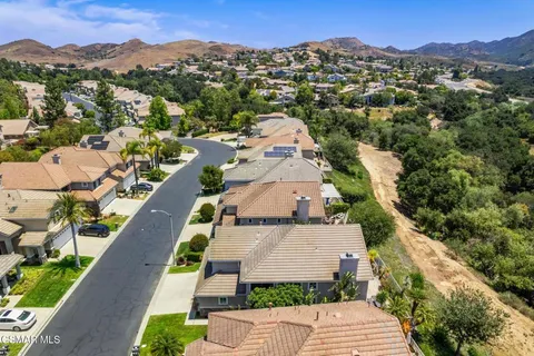 $1,299,000 | 3098 Espana Lane, Thousand Oaks, CA 91362