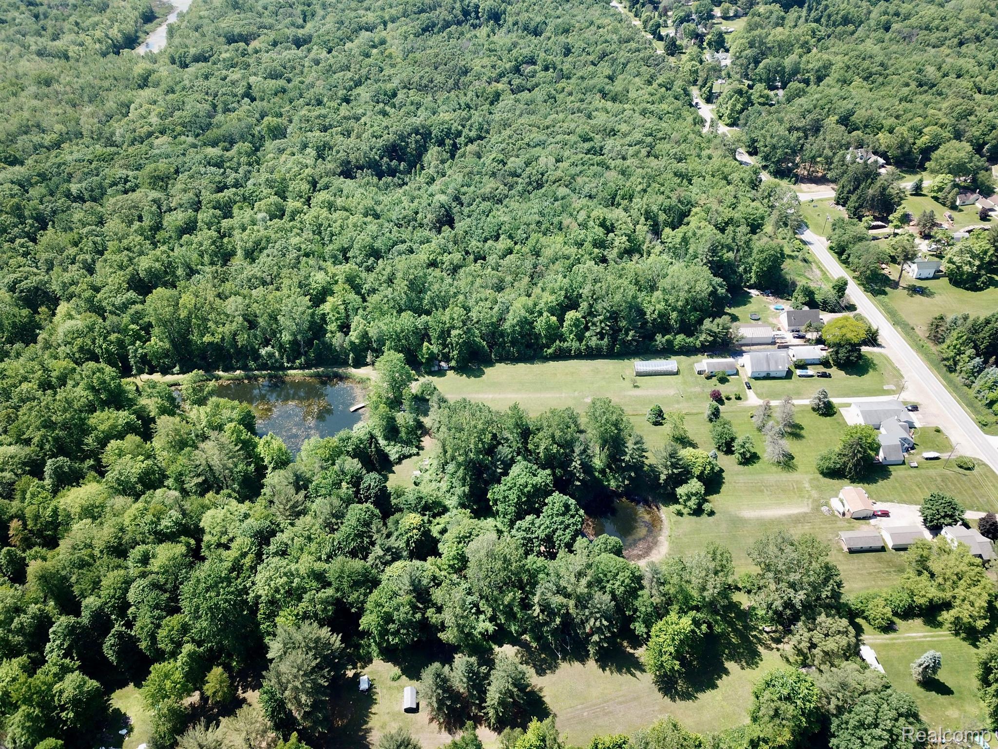 8219 Marsh Road Algonac, MI 48001 - Photo 5 of 26 Gallery Image 5