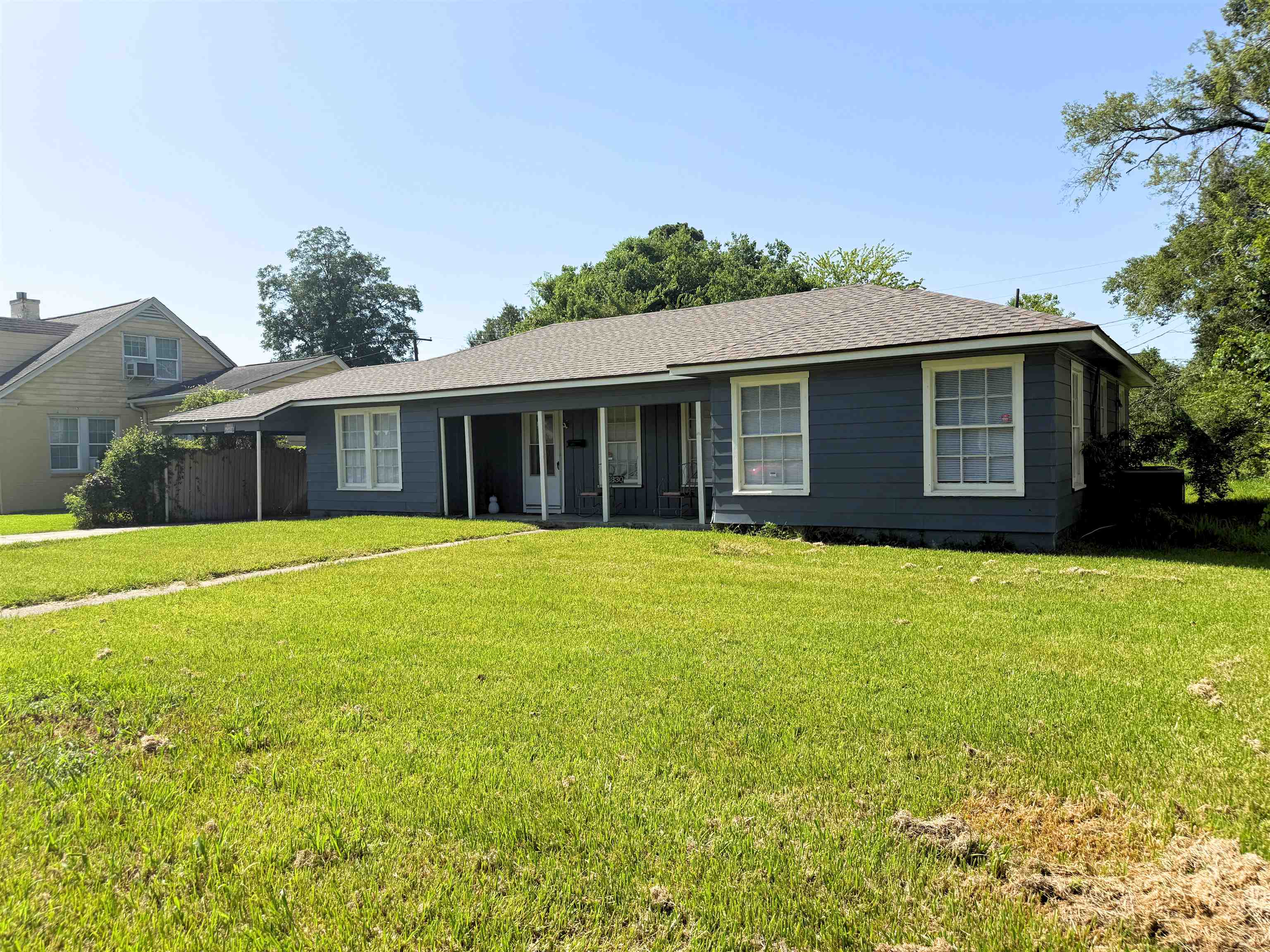 2330 Rusk Street Beaumont, TX 77702 - Photo 4 of 13