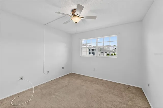 $149,900 | 2560 Golf Course Drive, Unit 507, Sarasota, FL 34234