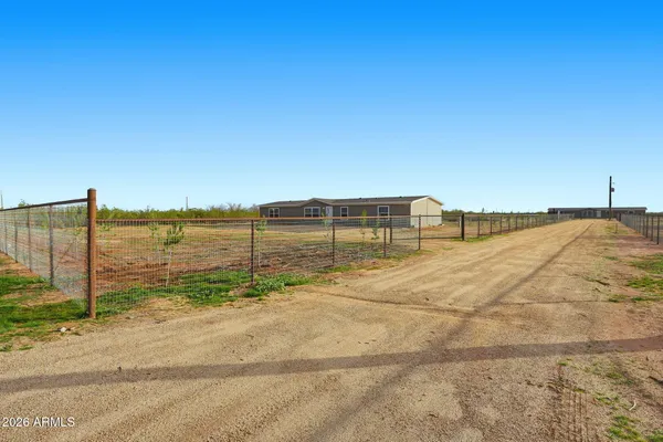 $339,900 | 10567 North Dogwood Road, Florence, AZ 85132