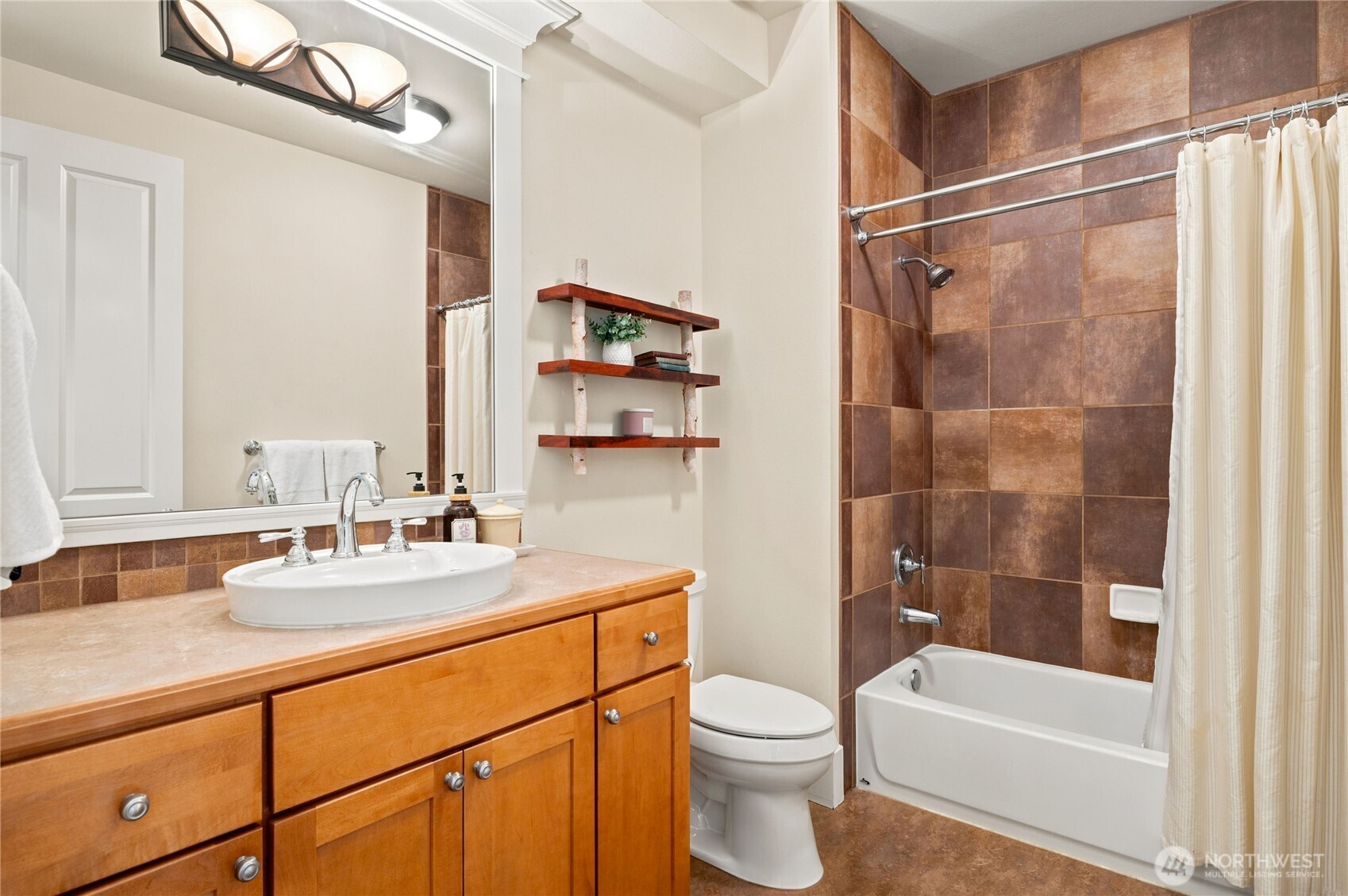 580 Northwest Lofall Road Poulsbo, WA 98370 - Photo 23 of 40 Gallery Image 23
