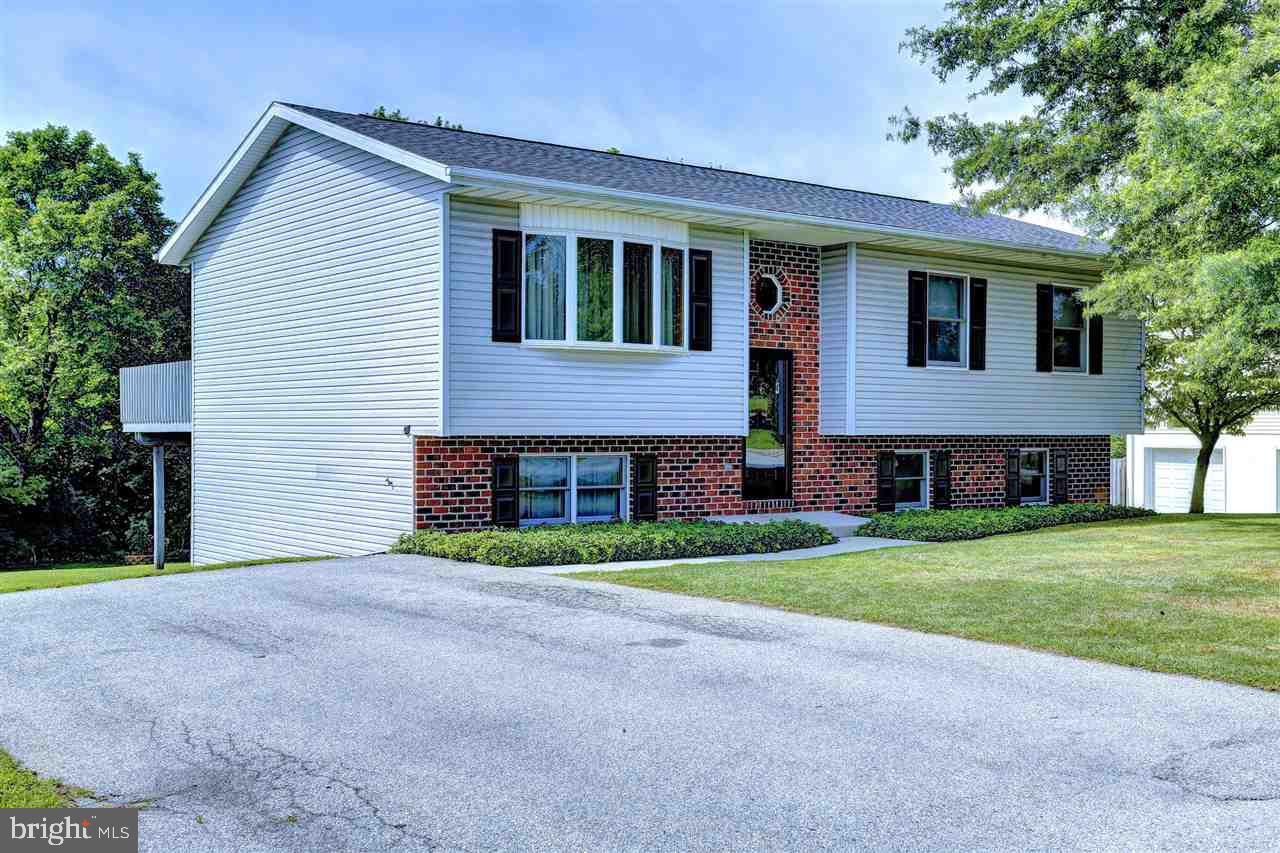 1000 Friar Run Hanover, PA 17331 - Photo 2 of 36 Gallery Image 2