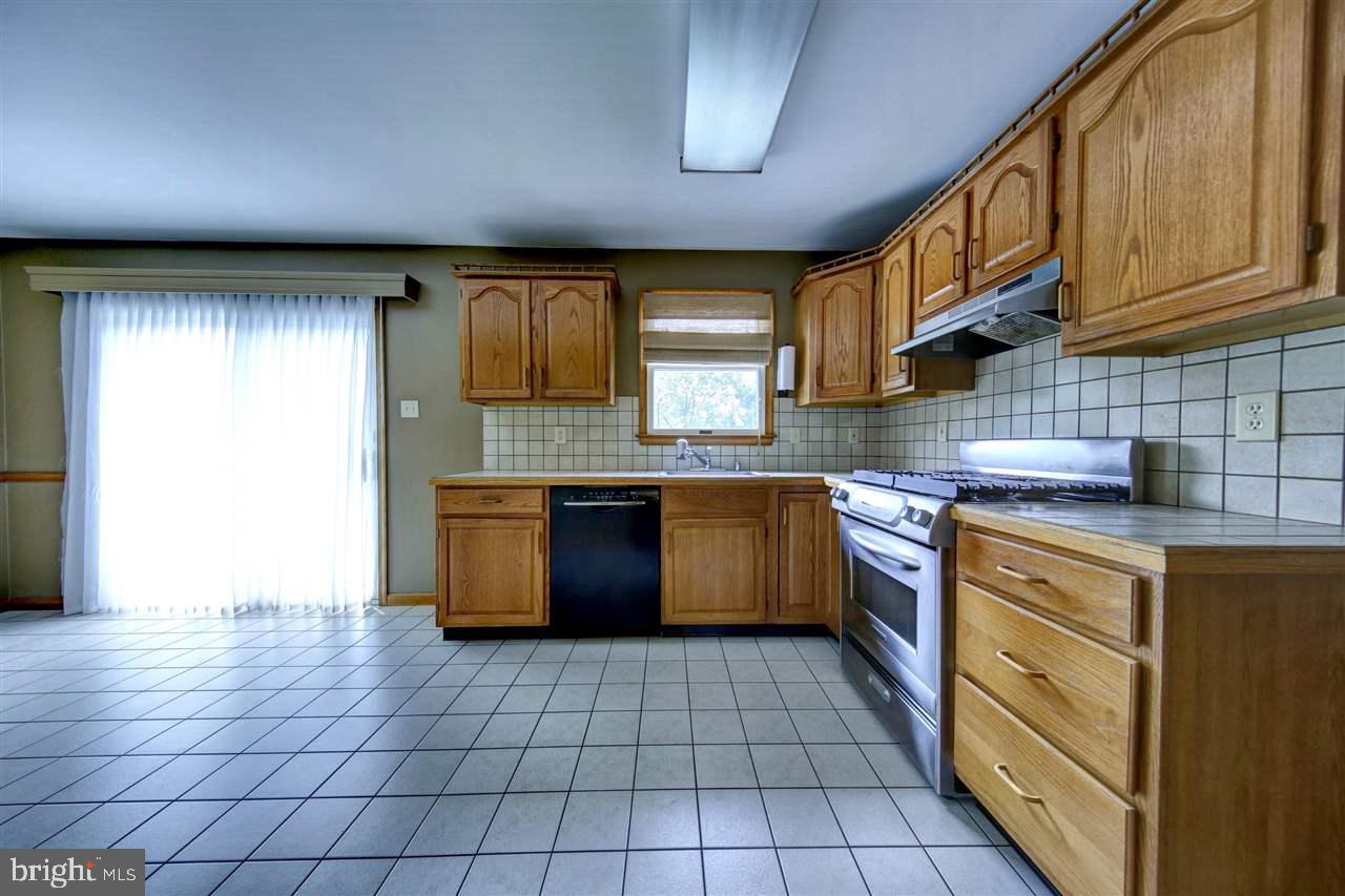 1000 Friar Run Hanover, PA 17331 - Photo 15 of 36 Gallery Image 15