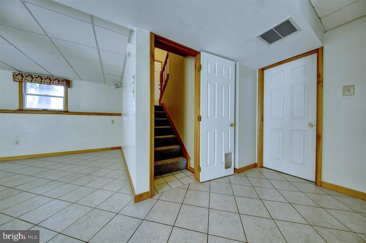 1000 Friar Run Hanover, PA 17331 - Photo 34 of 36 Gallery Image 34