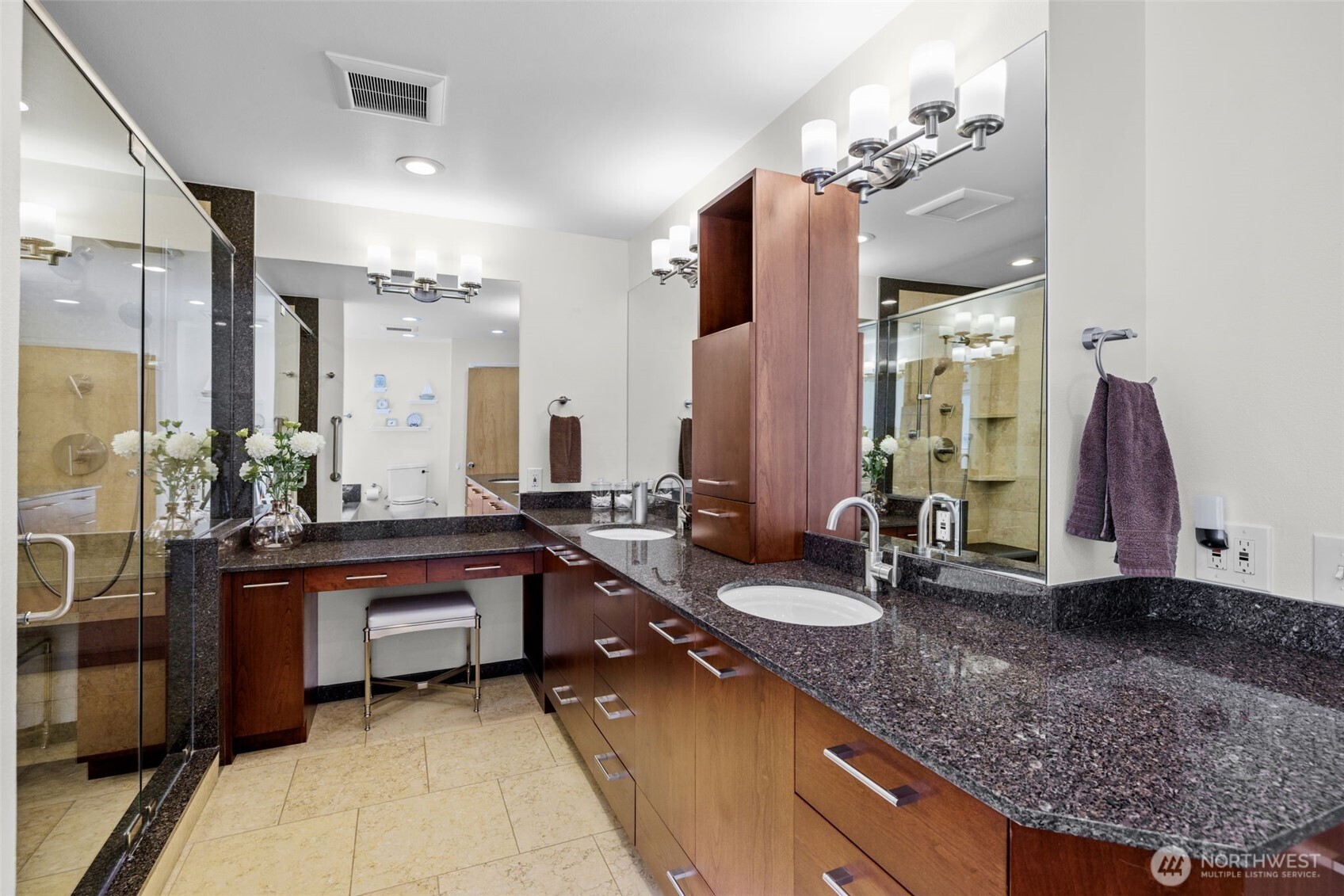 16231 Valhalla Drive Bothell, WA 98011 - Photo 24 of 40 Gallery Image 24