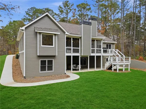 $815,000 | 227 Wilshire Terrace, White, GA 30184
