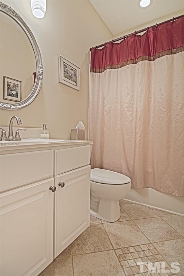 5305 Corbarron Court Raleigh, NC 27606 - Photo 21 of 21 Third full bathroom