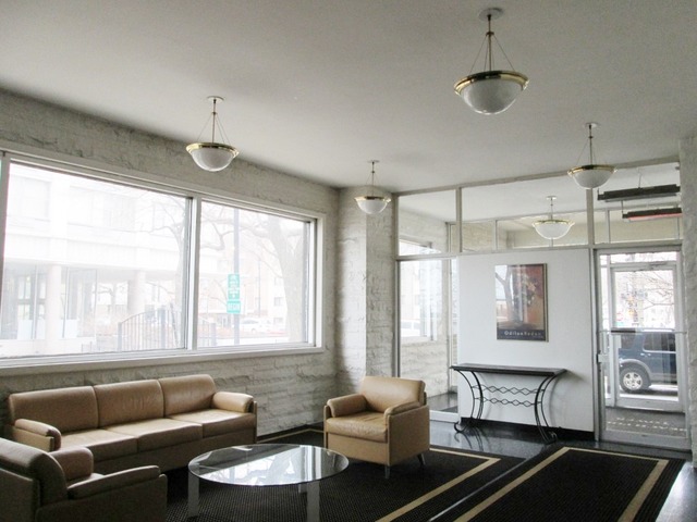 5801 North Sheridan Road, Unit 12E Chicago, IL 60660 - Photo 17 of 18