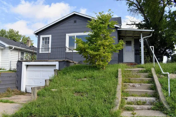 $140,000 | 3119 Garretson Avenue, Sioux City, IA 51106