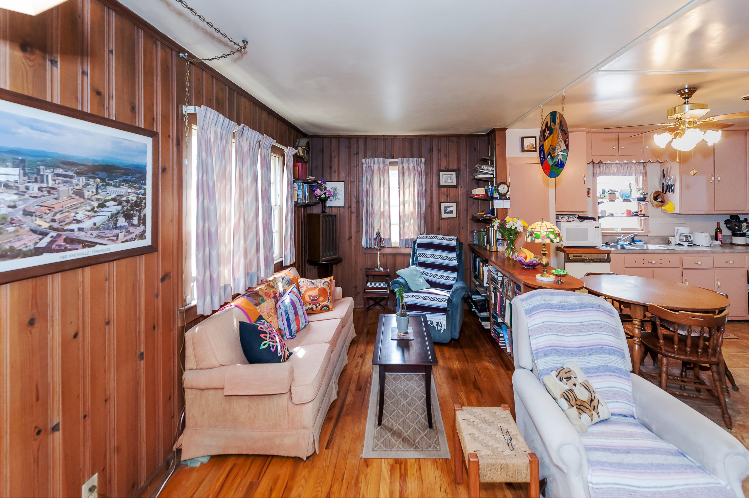 2454 Kennington Road Knoxville, TN 37917 - Photo 9 of 24 Den/Family Room