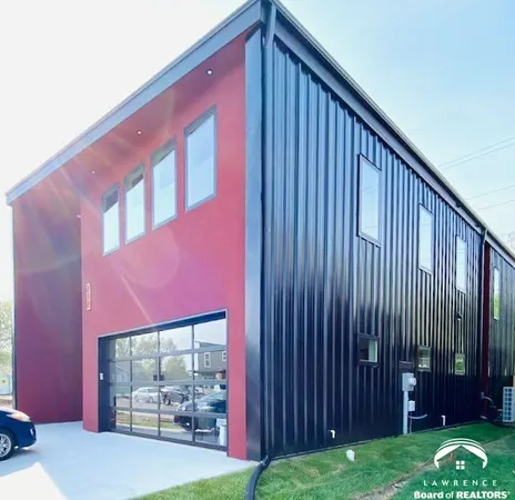 $555,000 | 717 Beatnik Court, Lawrence, KS 66044