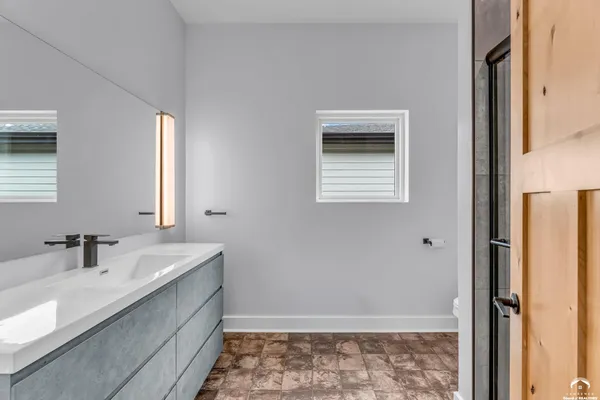 $555,000 | 717 Beatnik Court, Lawrence, KS 66044