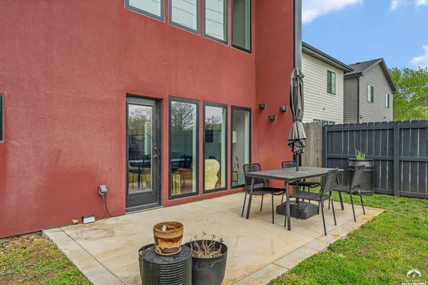 $555,000 | 717 Beatnik Court, Lawrence, KS 66044