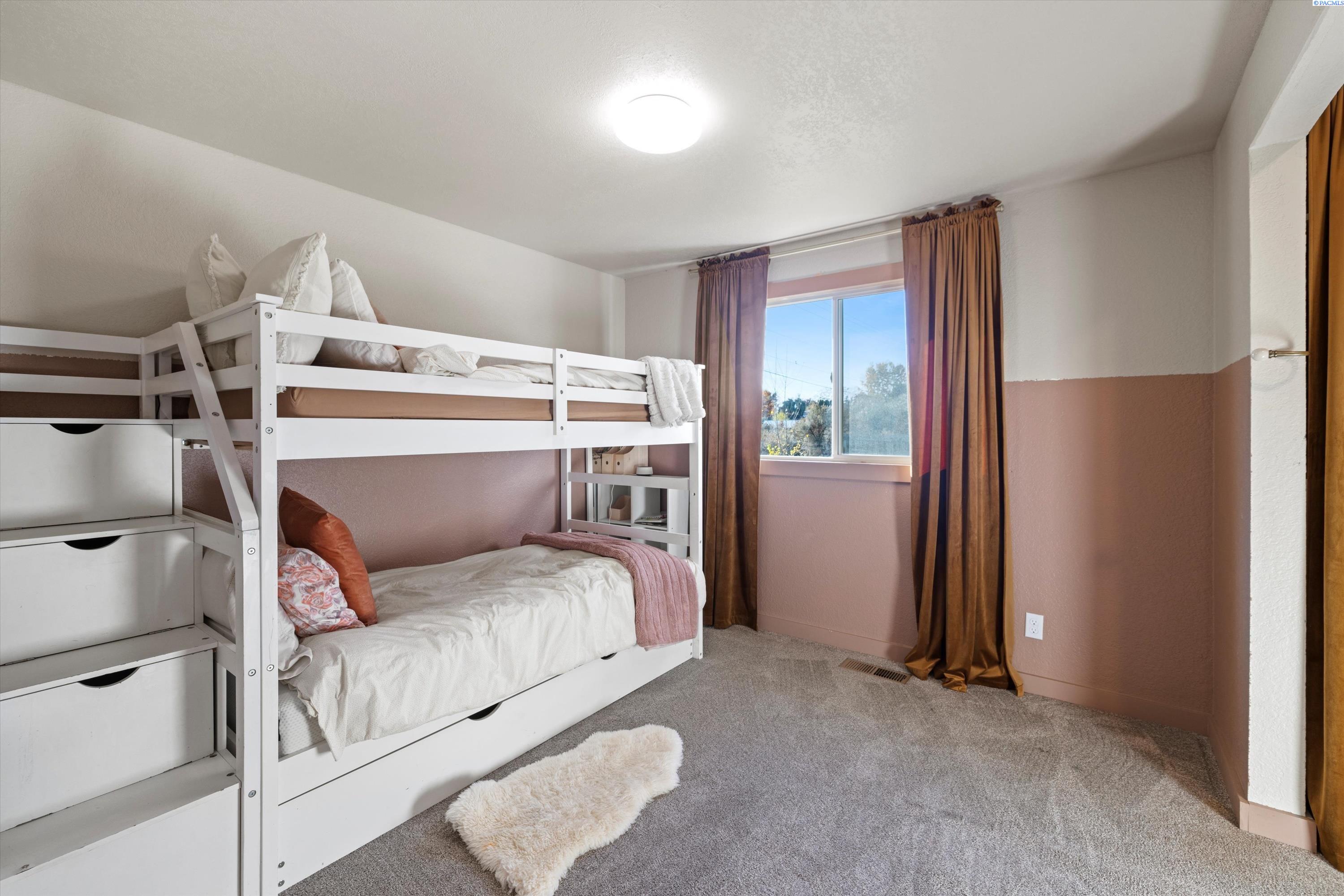 98407 East Reata Road Kennewick, WA 99338 - Photo 14 of 25 Gallery Image 14